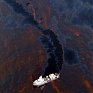 Разлив нефти в Мексиканском заливе угрожает экологической катастрофой