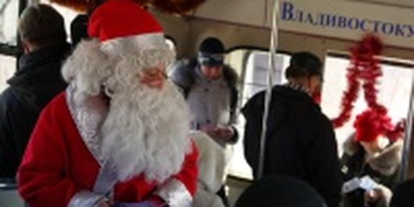 Прокатиться на новогоднем фуникулере!<a> <sup style='color:red'>Праздник к нам приходит...</sup></a>