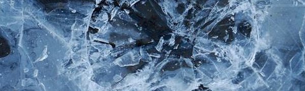 Жителей Владивостока предупредили об опасности выхода на лёд