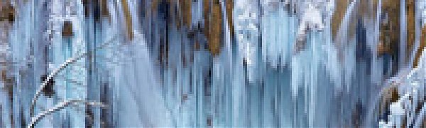 Удивительные замерзшие водопады