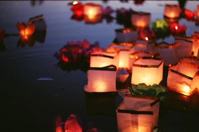 29 и 30 июня на Спортивной набережной Владивостока пройдет Фестиваль водных фонариков 29 и 30 июня на Спортивной набережной Владивостока пройдет Фестиваль водных фонариков