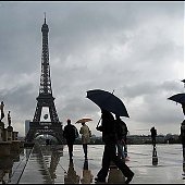 Самые романтичные зонтики Парижа