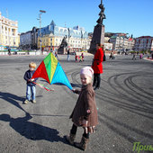 Воздушные змеи в небе Владивостока