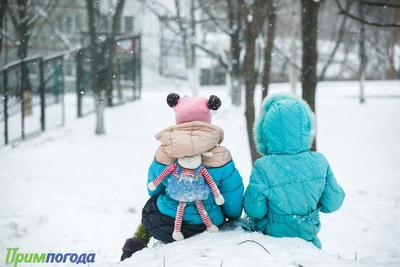 Приморских школьников ждут снежные и морозные осенние каникулы Приморских школьников ждут снежные и морозные осенние каникулы