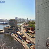 По Золотому мосту