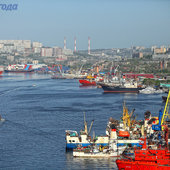 По Золотому мосту