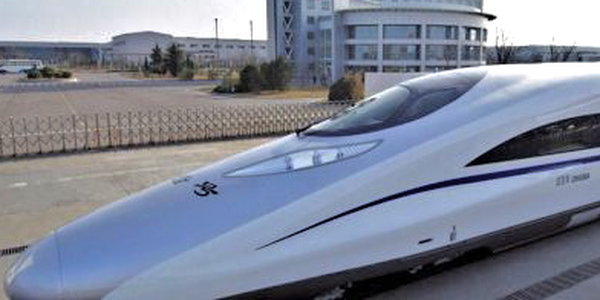 Китайский поезд установил новый рекорд скорости