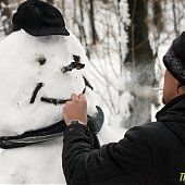 Снежное удовольствие на улицах Владивостока! 