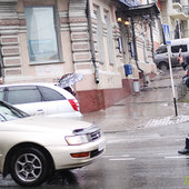 Дождь по-апрельски на улицах Владивостока (ФОТО)  