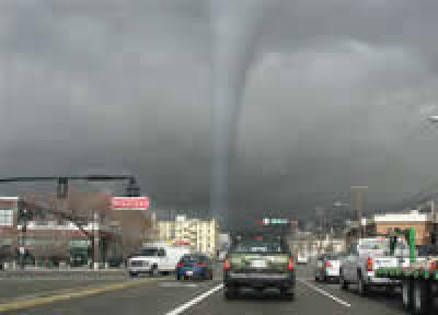 Торнадо стер с лица Земли целый город