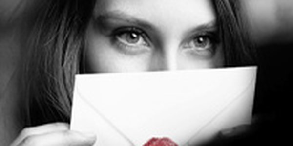 Google запустил сервис по доставке поцелуев