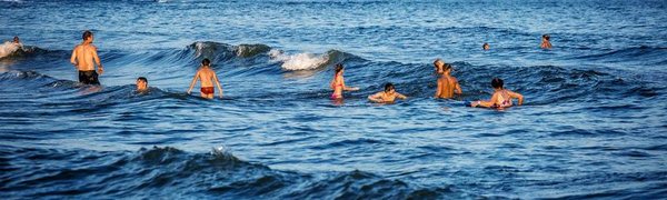 Почти 60 пляжей в Приморье разрешены для купания