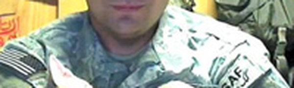 Американский военный вывез из Афганистана кота по кличке Кошка