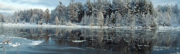 На реках Приморья начался шугоход 