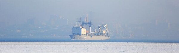 Внимание! В Амурском и Уссурийском заливах Владивостока возможен взлом припайного льда