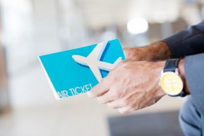 За год авиабилеты подорожали на 25 % За год авиабилеты подорожали на 25 %