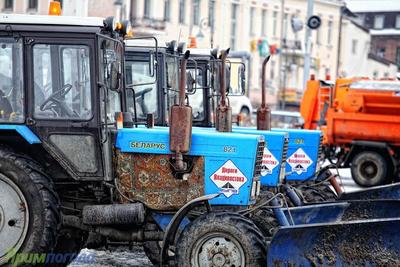 Из-за снегопада во Владивостоке закрыто движение на трассе Седанка-Патрокл
