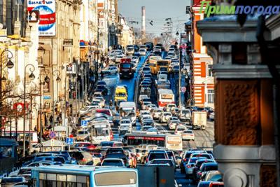 Движение в центре Владивостока сегодня вечером ограничат на 1,5 часа