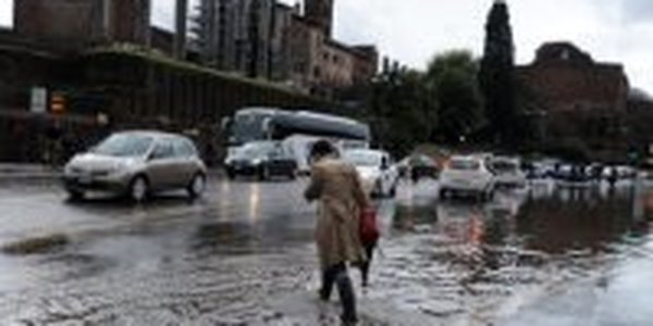 Стихия на севере Италии уносит человеческие жизни