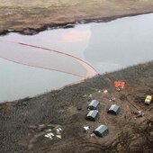 Экологи: разлив нефтепродуктов в Норильске мог произойти из-за таяния мерзлоты 