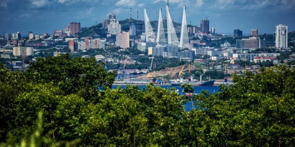 В понедельник в центре Владивостока ограничат движение
