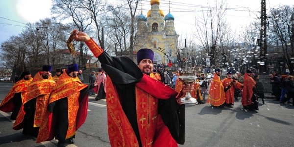 На время пасхального шествия во Владивостоке будет ограничено движение