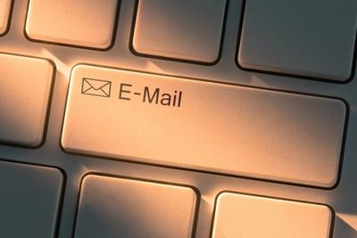 Проверять почту после работы опасно для психики