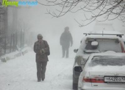 Юг России во власти зимнего шторма Юг России во власти зимнего шторма