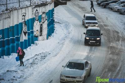 За прошедшие сутки в Приморье произошло 300 автомобильных аварий