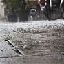 Град размером с горошину выпал в столице Италии