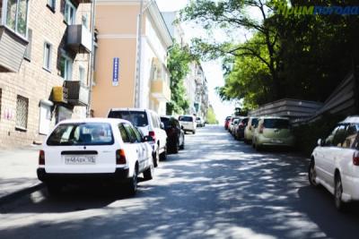 Во Владивостоке до конца месяца ограничили движение в районе улицы Посьетская Во Владивостоке до конца месяца ограничили движение в районе улицы Посьетская