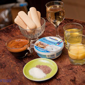 «Вкусно!» — Тирамису и горячий шоколад