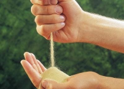 Для очистки воды пригодится суперпесок