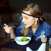 А что скажут люди? Часть первая
