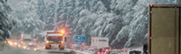 Настоящая зима неожиданно рано пришла в Западную Европу