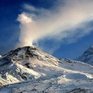Мощное извержение вулкана Безымянный произошло на Камчатке