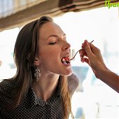 А что скажут люди? Часть третья