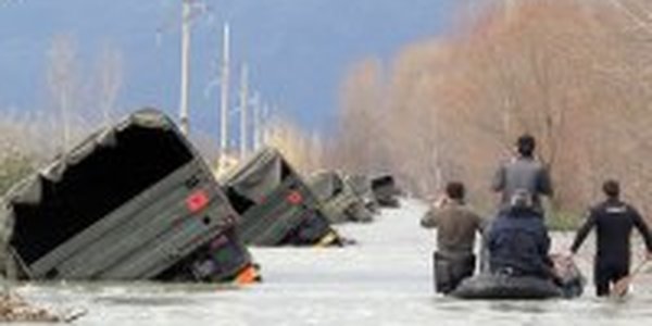 На Балканах из-за наводнения пострадали тысячи людей
