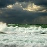 Завтра к Алеутским островам подойдет глубокий циклон