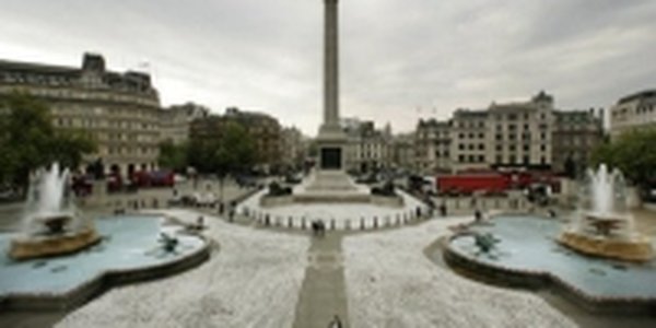 В центре Лондона вырос «лес-призрак»